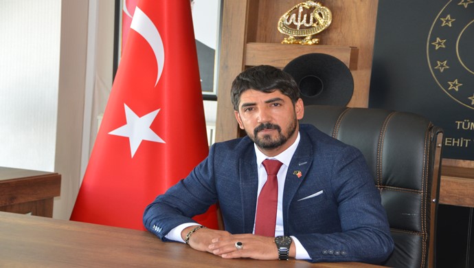 Aziz Akkuş `tan Ağrı Belediye Başkanı Savcı Sayan `a Destek Mesajı