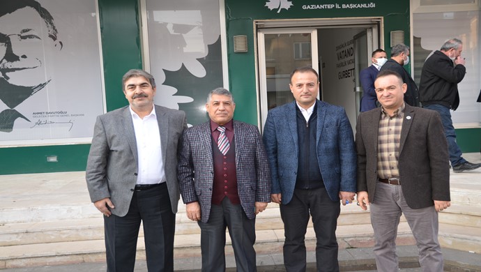 Arif GEDEMENLİ, İlk Ziyaretini Gelecek Partisi Gaziantep il Başkanlığına Yaptı