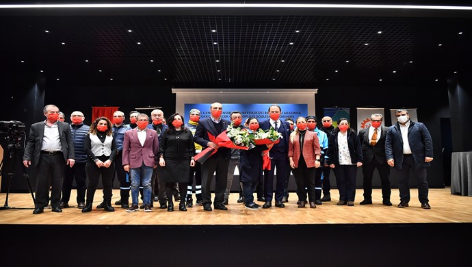 BEYLİKDÜZÜ BELEDİYESİ’NDE EN DÜŞÜK ÜCRET 3 BİN 100 TL OLDU