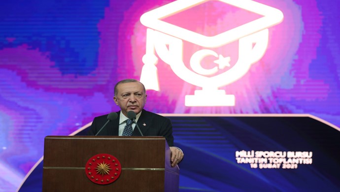 GELİŞEN ALTYAPI SAYESİNDE FAAL SPORCU SAYISI SON 18 YILDA 206 BİNDEN 3 MİLYON 623 BİNE ULAŞTI