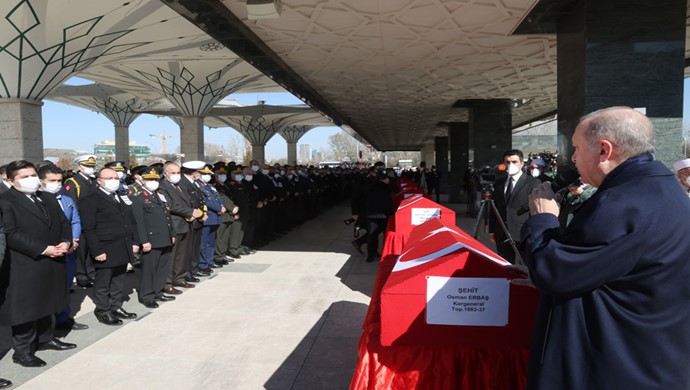 Cumhurbaşkanı Erdoğan, helikopter kazasında şehit olan askerler için düzenlenen cenaze törenine katıldı