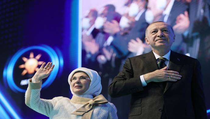 “YENİ ANAYASA AÇIK VE ŞEFFAF BİR SÜRECİN ÜRÜNÜ OLARAK HAZIRLANACAKTIR”