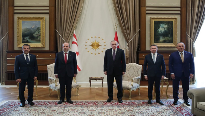 Cumhurbaşkanı Erdoğan, KKTC Cumhurbaşkanı Tatar ile bir araya geldi