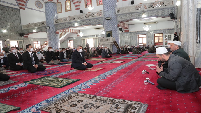 ŞANLIURFA’DA ŞEHİTLER İÇİN MEVLİD OKUTULDU