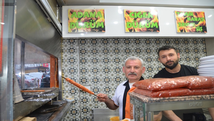 ADANA KEBAP`IN TEK ADRESİ OMAR ADANA DÜRÜM EVİ