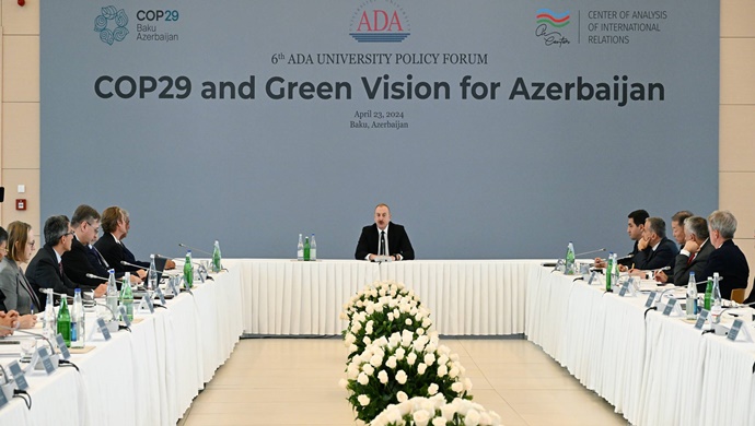 İlham Aliyev ADA Üniversitesi’nde “COP29 ve Azerbaycan için Yeşil Vizyon” konulu uluslararası foruma katıldı