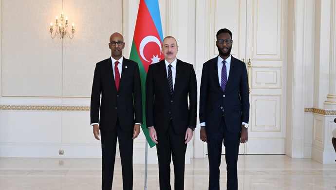 İlham Aliyev, Somali’nin Azerbaycan’a yeni atanan büyükelçisinin itimatnamesini kabul etti