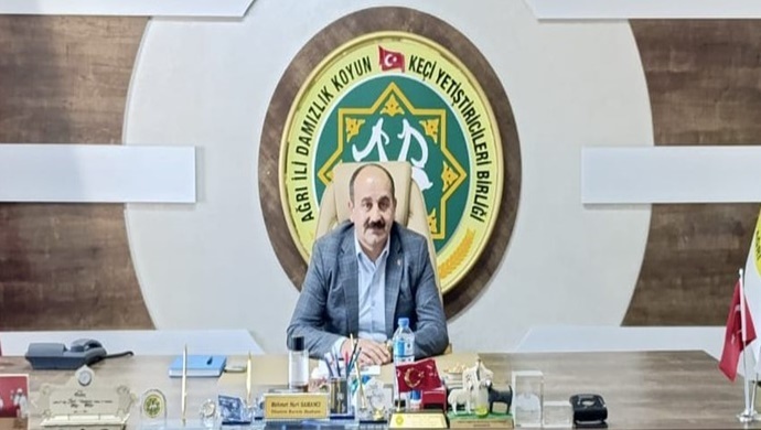 AĞRI İLİ DAMIZLIK KOYUN KEÇİ YETİŞTİRİCİLERİ BİRLİĞİ BAŞKANI MEHMET NURİ SAMANCI `DAN ÇANAKKALE ZAFERİ MESAJI