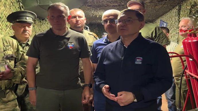Vladimir Yakushev, Lugansk Halk Cumhuriyeti’ndeki Kazak tugaylarına ekipman teslim etti