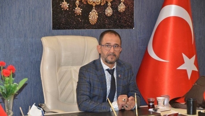 CEVDET YILDIRIM `DAN 24 KASIM ÖĞRETMENLER GÜNÜ MESAJI