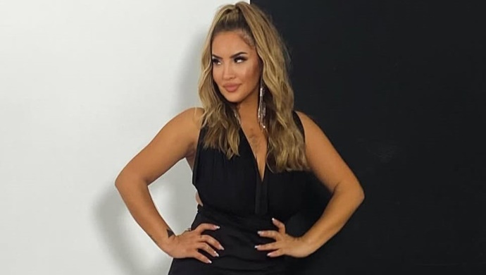 TUĞBA AKYOL’DAN BİR YILDIZ ŞARKISI ”İNŞALLAH”
