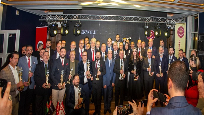 ENERJİ VE ELEKTRİK ALTYAPISINDA GÜVENİN ADI: HÜSNÜ ÇELİK’E ULUSLARARASI İPEKYOLU’NDAN ONUR ÖDÜLÜ 